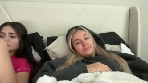 Jessica Parker online show from October 14, 3:36 pm