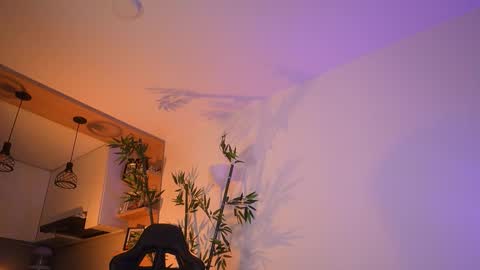  Jessica Pratt  IG jessicaxpratt online show from March 25, 2:09 pm