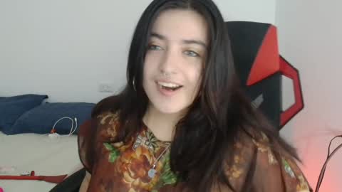 jessicared18 online show from September 19, 1:54 pm