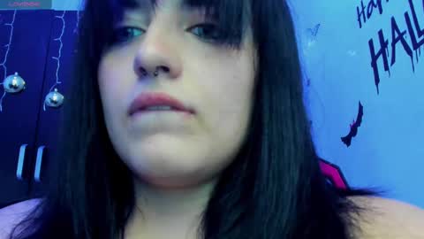 jessicared18 online show from December 11, 7:46 pm