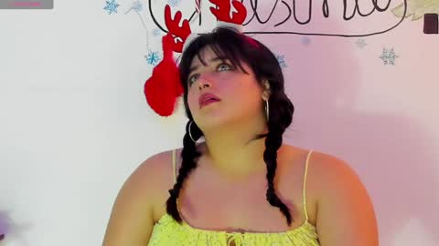 jessicared18 online show from December 30, 10:12 pm