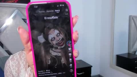 Snapshot of jessicatorres7 chatting on October 28, 3:23 am Call me jessi online show from October 28, 3:23 am