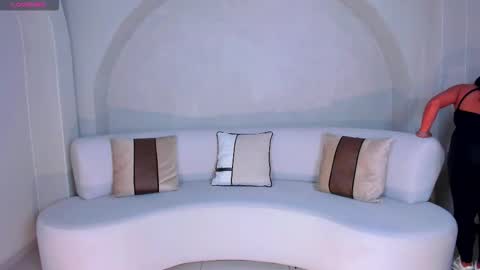 Snapshot of jessicawilliams1 chatting on October 14, 9:34 am JESS online show from October 14, 9:34 am