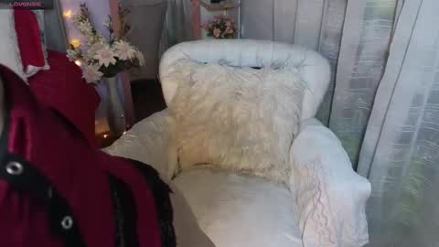 Snapshot of jessie_gomez chatting on February 6, 1:05 am Sofia online show from February 6, 1:05 am