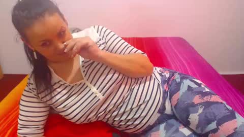 Snapshot of jessiestar3 chatting on March 9, 7:34 am jessiestar3 online show from March 9, 7:34 am