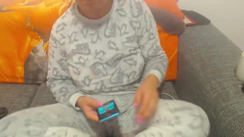Snapshot of jessiestar3 chatting on February 22, 1:12 pm jessiestar3 online show from February 22, 1:12 pm