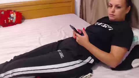 Snapshot of jessiestar3 chatting on September 24, 4:55 am jessiestar3 online show from September 24, 4:55 am