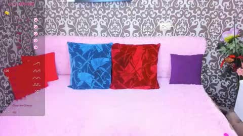 Aurora online show from October 5, 6:07 am