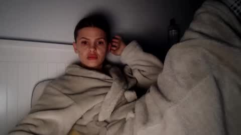jessieryan online show from January 31, 5:40 am