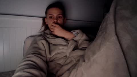 jessieryan online show from January 28, 5:22 am