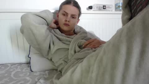 jessieryan online show from October 20, 5:32 am