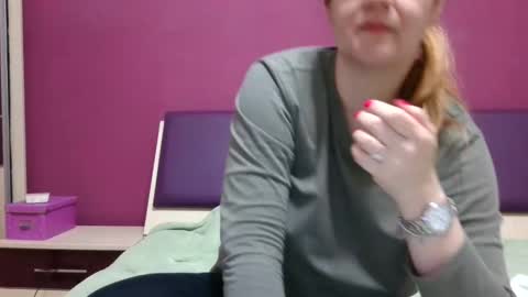 Snapshot of jessika97 chatting on December 4, 6:44 am jessika97 online show from December 4, 6:44 am