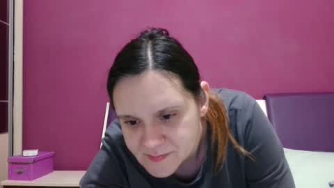 Snapshot of jessika97 chatting on December 9, 6:45 am jessika97 online show from December 9, 6:45 am
