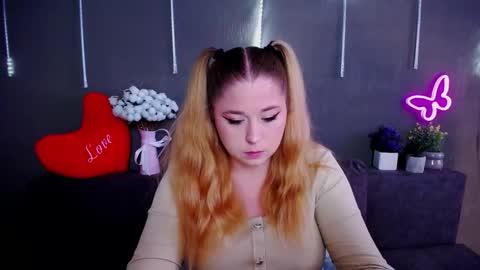 Jess online show from February 19, 8:03 am