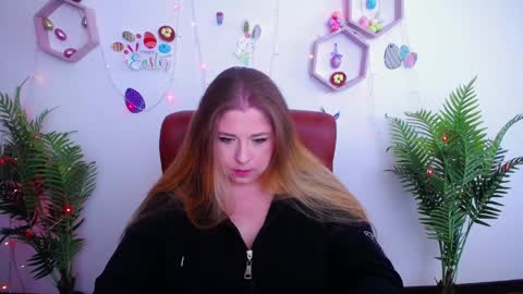 Jess online show from April 7, 6:48 am