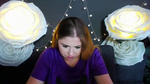 Jess online show from November 25, 7:43 am