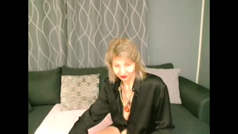 Snapshot of jessy_curt chatting on March 9, 6:43 pm jessy curt online show from March 9, 6:43 pm