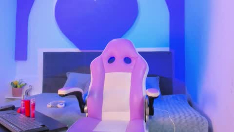 Jessy online show from October 13, 2:25 am