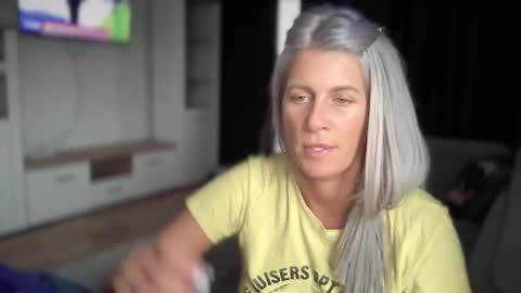 Jessye online show from September 29, 12:10 pm