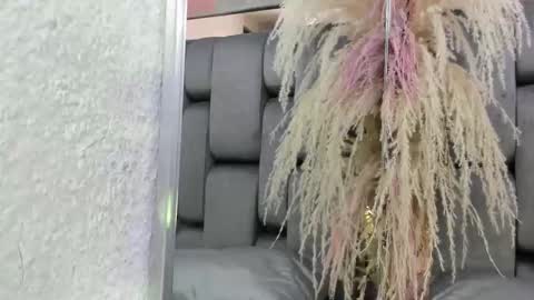 JESSY CORTES online show from April 19, 4:45 am