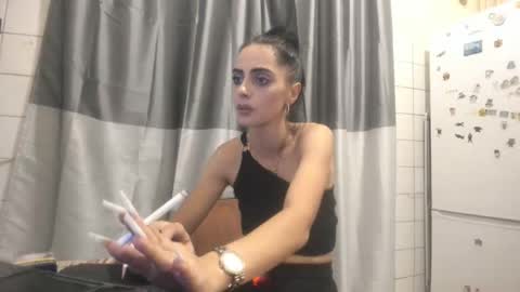 Snapshot of jessystarrr chatting on October 15, 9:50 pm Jessy online show from October 15, 9:50 pm