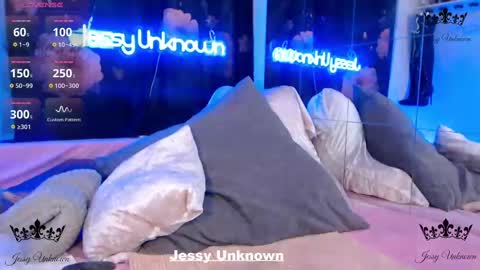 Snapshot of jessyunknown chatting on March 12, 12:57 pm Jessy Unknown online show from March 12, 12:57 pm