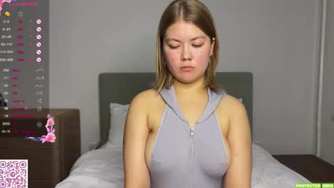 Snapshot of jettamona chatting on October 8, 1:26 pm Mona online show from October 8, 1:26 pm