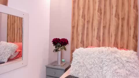 jhasly online show from November 3, 12:31 pm