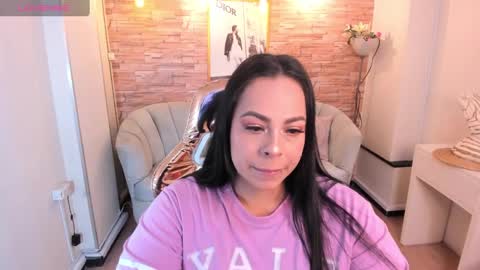 jimena  online show from December 27, 3:20 am