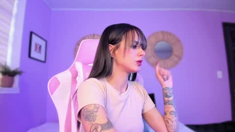 Snapshot of jinx_dh chatting on December 26, 8:32 pm Jinx online show from December 26, 8:32 pm