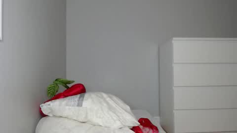 Jiwoo online show from December 14, 11:54 pm