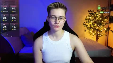 J online show from December 15, 7:08 pm