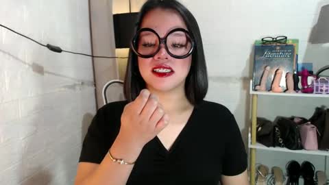 Joana online show from February 10, 7:49 pm