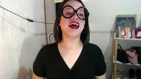 Joana online show from February 3, 7:21 pm