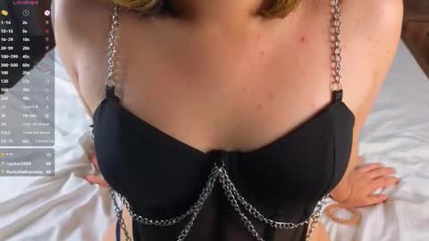   online show from September 11, 10:32 pm