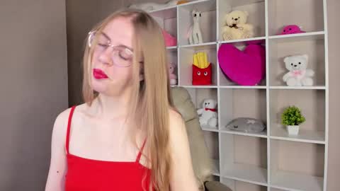 joann_shermann online show from October 16, 1:19 am