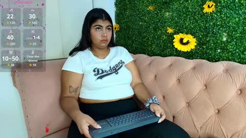 Snapshot of jocelyn_santana chatting on December 29, 12:34 pm Jocy online show from December 29, 12:34 pm