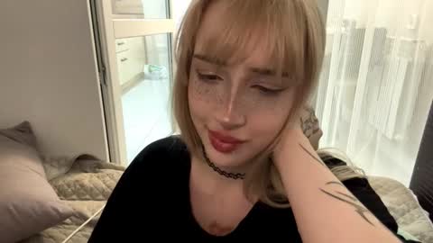 Amaya online show from October 18, 5:37 pm