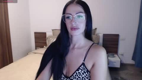 Snapshot of johannavelvet chatting on September 13, 6:27 pm Johanna online show from September 13, 6:27 pm