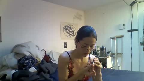 Snapshot of johnhana9 chatting on December 31, 1:47 am johnhana9 online show from December 31, 1:47 am