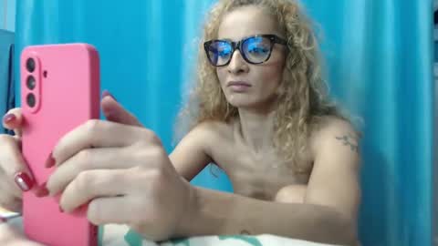 Joibeyonce online show from November 27, 11:02 am