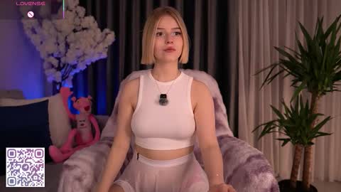 Paula online show from October 23, 1:11 am