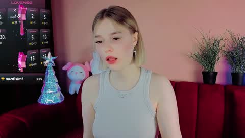 Paula online show from December 5, 10:23 pm