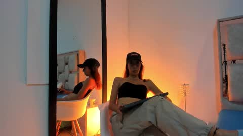 Snapshot of jolie_lov chatting on February 15, 12:54 pm jolie_lov online show from February 15, 12:54 pm