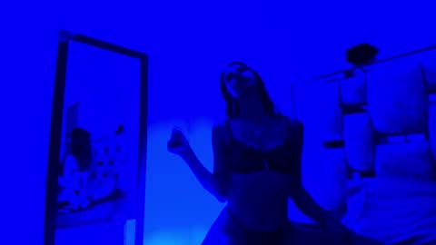 Snapshot of jolie_lov chatting on February 14, 2:02 pm jolie_lov online show from February 14, 2:02 pm
