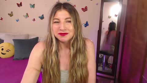 Snapshot of jolie_mature_ chatting on March 9, 7:59 pm Jolie Mature online show from March 9, 7:59 pm