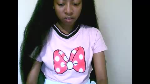 joliekah27 online show from April 14, 6:30 pm