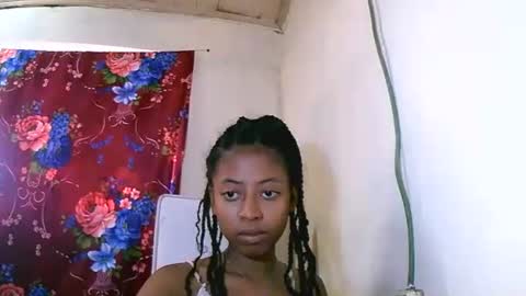 joliekah27 online show from January 24, 7:51 am