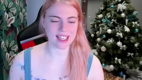 Snapshot of jolly_doll_ chatting on January 2, 2:54 am Jolly online show from January 2, 2:54 am