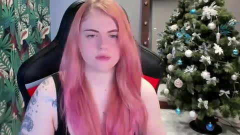 Snapshot of jolly_doll_ chatting on December 23, 2:56 am Jolly online show from December 23, 2:56 am